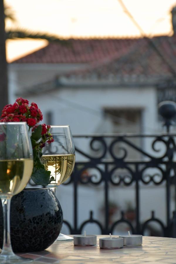 Mansion Dasi Spetses Town Exterior photo