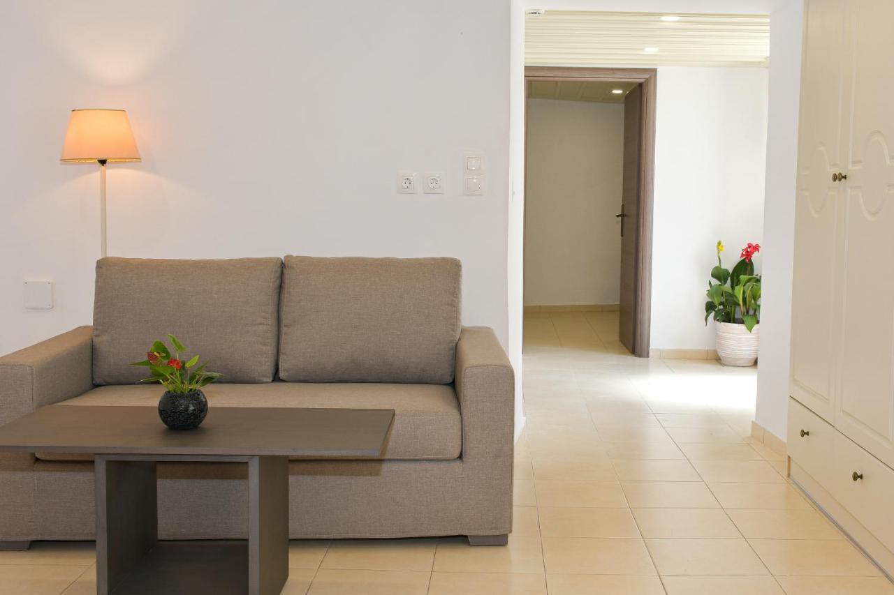 Mansion Dasi Spetses Town Exterior photo